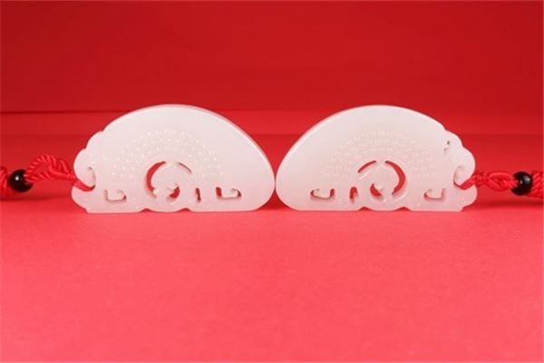 五行哪個(gè)適合戴玉呢